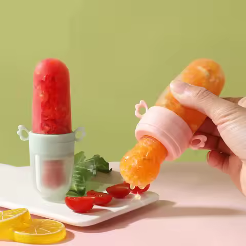 婴儿辅食喂食吃水果辅食婴儿辅食袋装喂米麦片勺子硅胶奶嘴工具婴儿用品